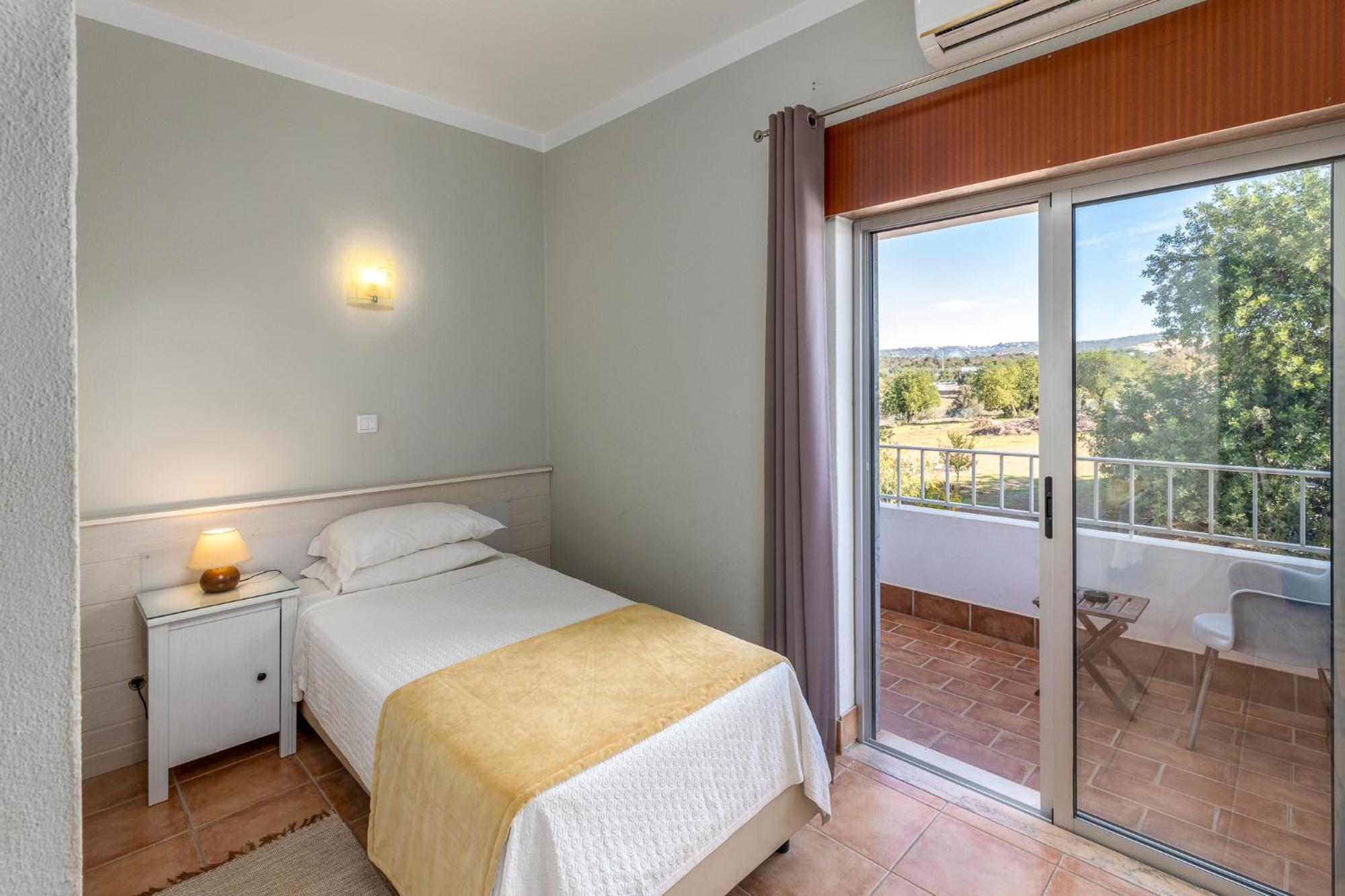 Guest House Oliveira ボリケイメ エクステリア 写真